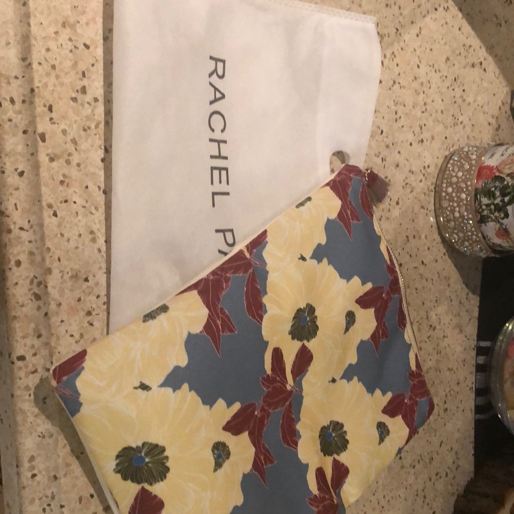 Floral clutch bag
